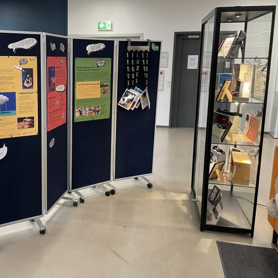 Udstilling af miniature læserum