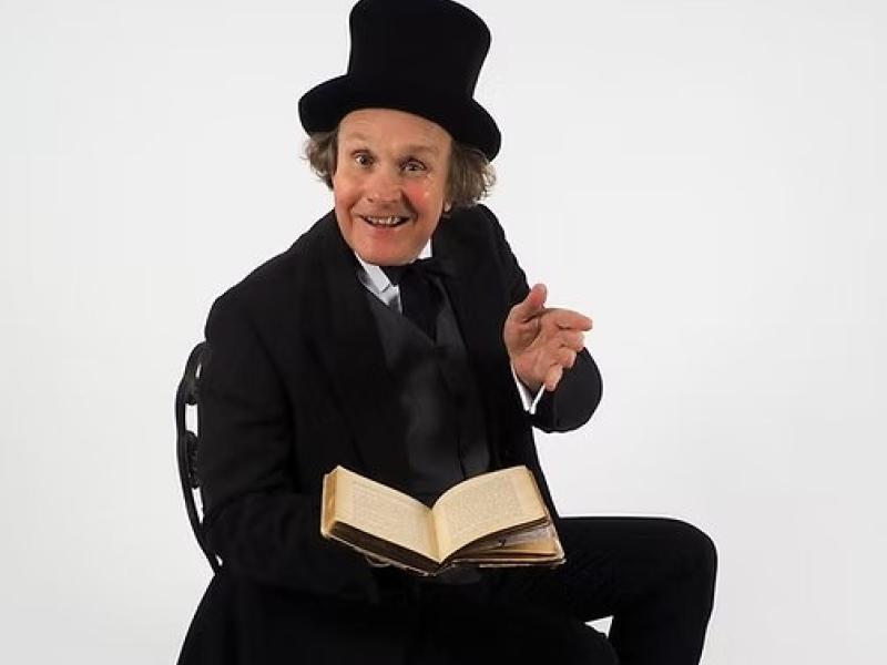 H.C. Andersen med eventyrbog