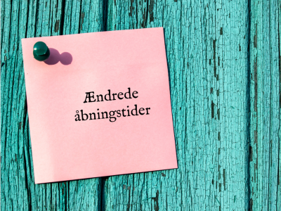 Seddel hvorpå der står ændrede åbningstider