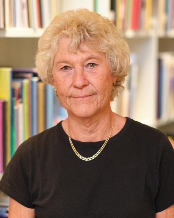 Birte F.