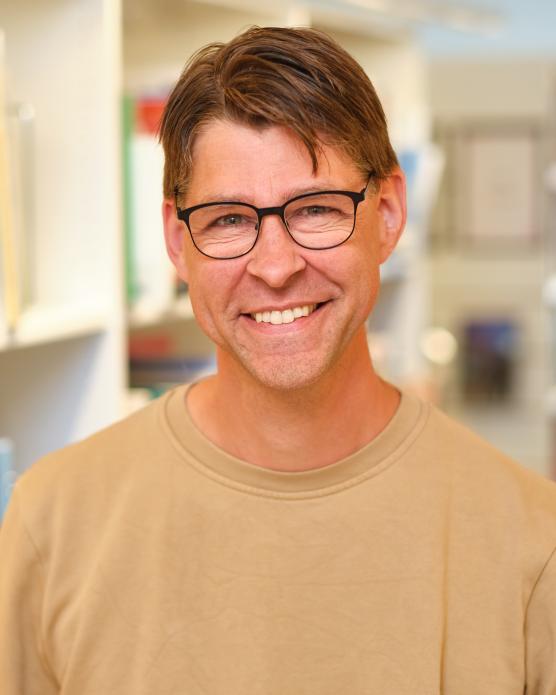 Thomas L.