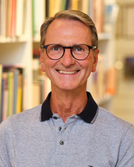 Søren R.